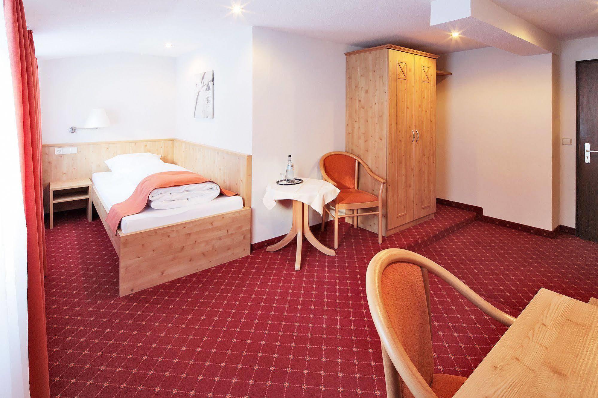 Hotel Waldeck Mit Restaurant "Florian'S" Feldberg  Eksteriør bilde